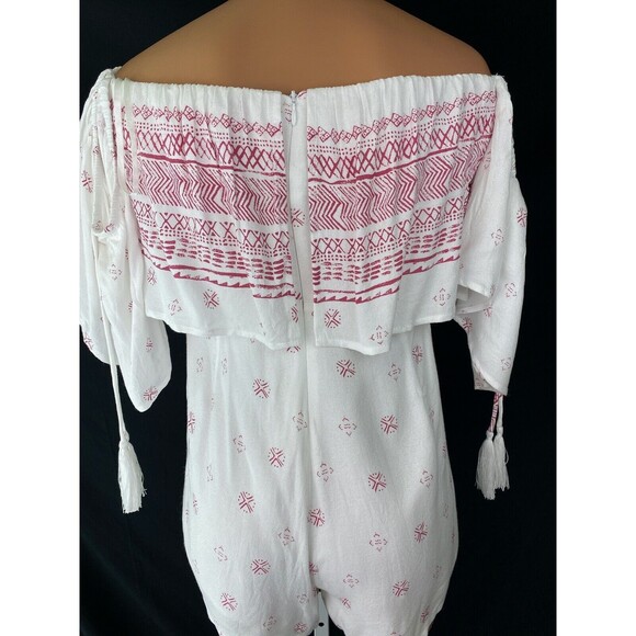 Elan Romper Off Shoulder White & Red Short Sleeves w Tassels Size M Rayon - Picture 4 of 7